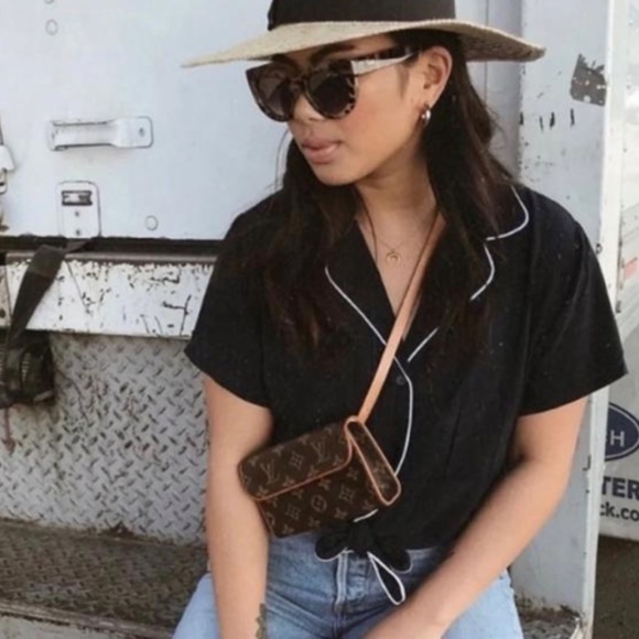 LOUIS VUITTON Florentine Belt Bag monogram pouch - Picture 4 of 10